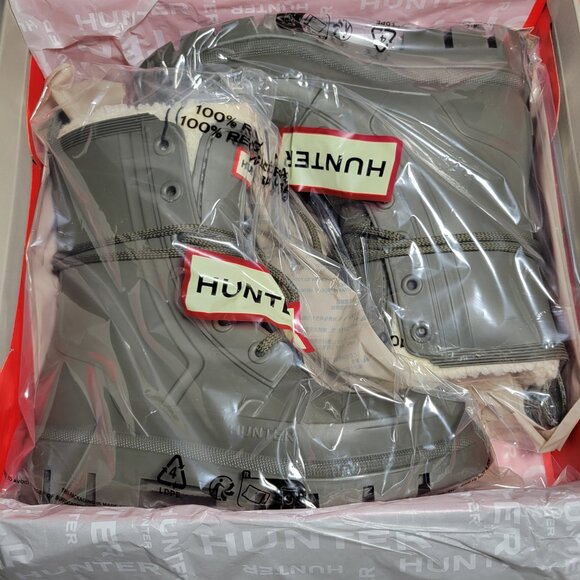 Hunter Women's Diana Insulated Lace-Up Waterproof Booties in Medium Green - Picture 2 of 13